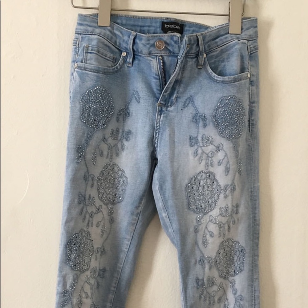 Bebe stretch skinny jeans worn once